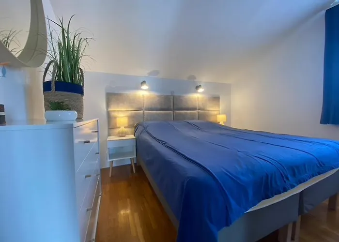 Time Off アパート *