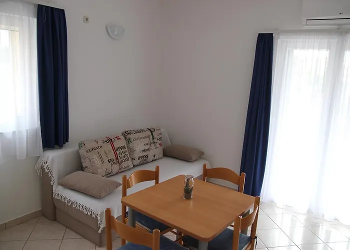 Time Off 扎博里克